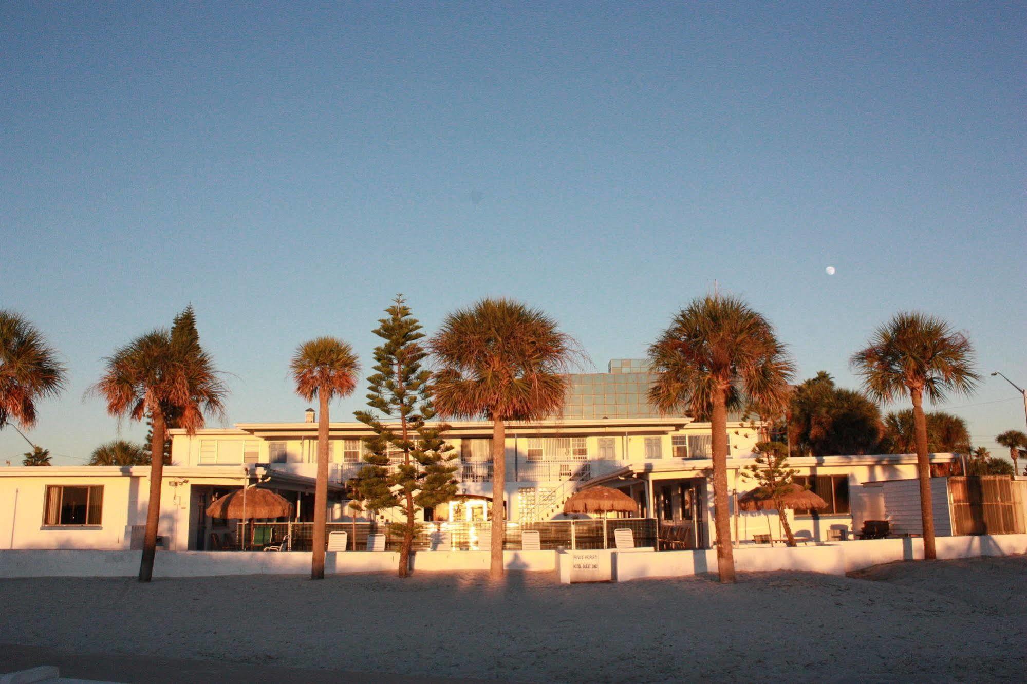 Ibeach Resort Treasure Island Buitenkant foto