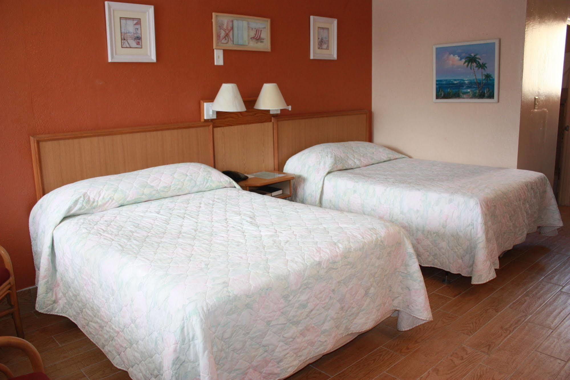 Ibeach Resort Treasure Island Buitenkant foto